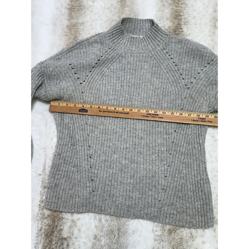 Gap Sweater Womens Medium Gray Merino Wool Quiet Luxury Fisherman Pointelle - Picture 4 of 7